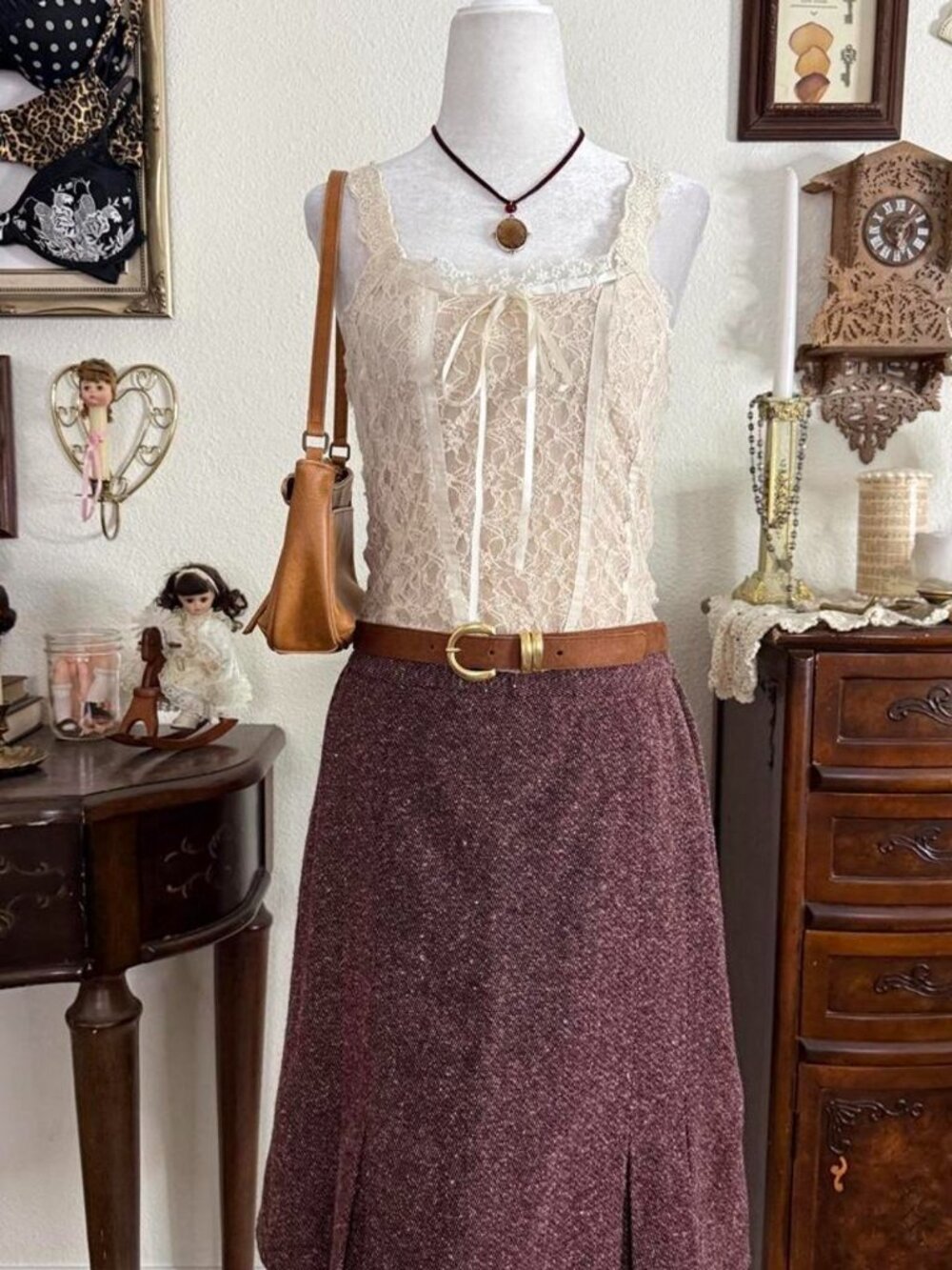 Y2k preppy twee librarian style burgundy knee length pleated skirt